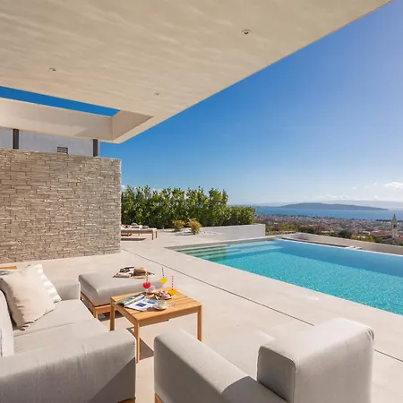 Luxury Bay Of Split With Pool Villa