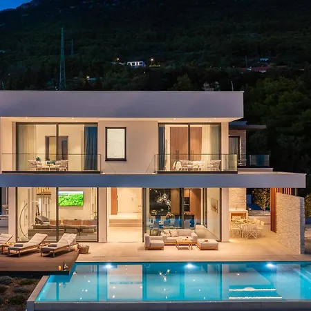 Luxury Bay Of Split With Pool