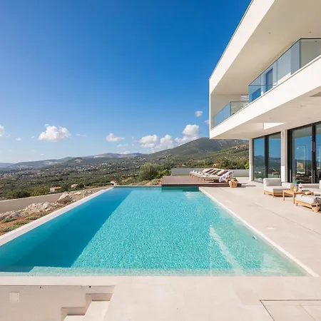Luxury Bay Of Split With Pool *