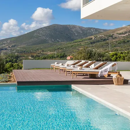 Luxury Bay Of Split With Pool Kastel Stari